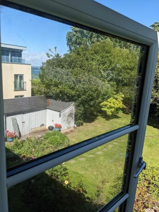 Cliffside Appartement Cowes  Buitenkant foto