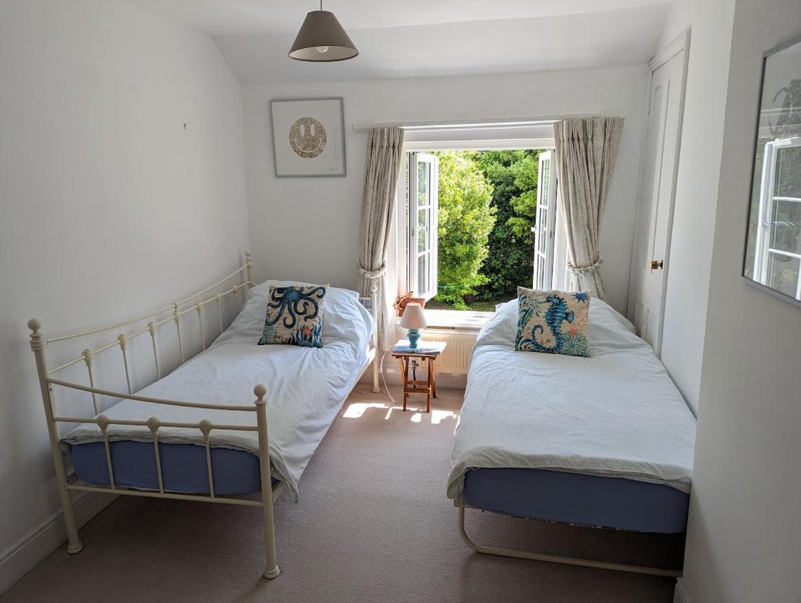 Cliffside Appartement Cowes  Buitenkant foto